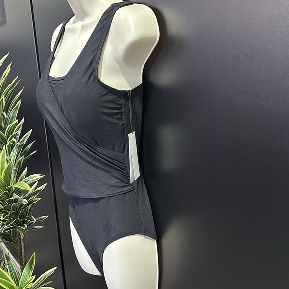 Calvin Klein Mesh V-neck cross over, scoop back,ruched side,padded 1 pc.swimsuit - Picture 4 of 11